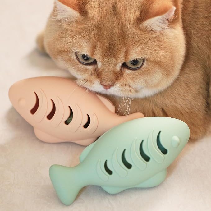 Cat Toys for Indoor Cats, Fish Shaped Chew Catnip Toys for Teeth Cleaning, Food Grade Silicone Cat Enrichment Toy, Interactive Kitten Teething Toys with 1 Cat Nip Ball, 2 Pcs