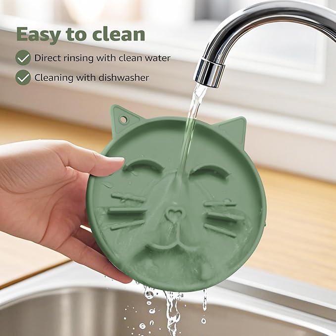Coomazy Silicone Slow Feeder Dog Cat Bowls, Interactive Puzzle Toy for Pets Dry/Wet Food Training, Keeps Dogs Cats Busy, Prevents Puppy Kitty Overeating (Green, 0.8 Cup)