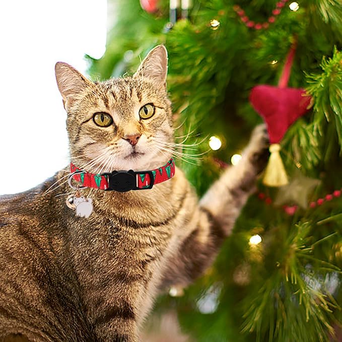 Unique style paws 2 Pack Christmas Kitten Collar Breakaway with Bell & Pendant, Adjustable Safety Cat Cotton Collars for Girl Boy Cats and Small Pets