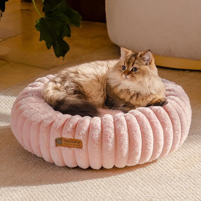 MEWOOFUN Donut Dog Beds for Small Dog, Calming Bed Round Cute Puppy Bed with Non-Slip Bottom, Fluffy Washable Pet Bed for Puppy and Kitten (Pink, XS (20x20x6))