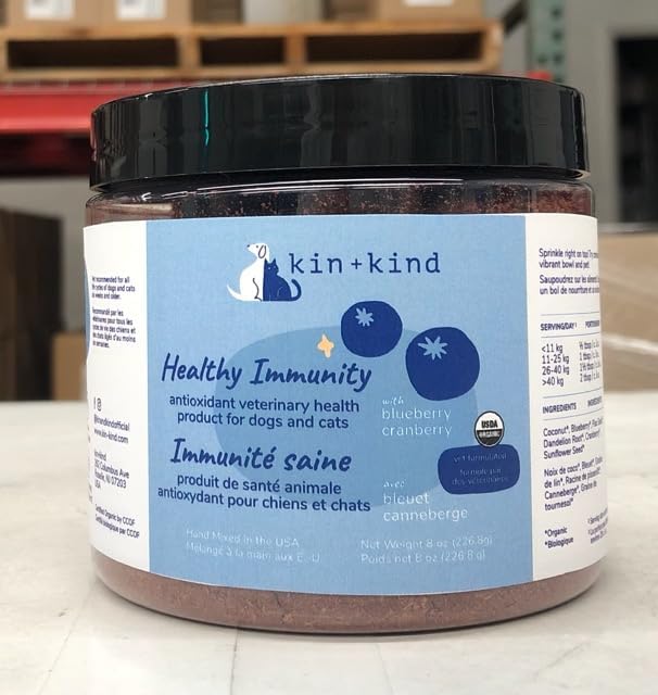 kin+kind Dog Supplement Powder - Supplement for Dogs & Cats for Healthy Immunity - Bladder Support - Natural Formula with Organic Cranberry, Blueberry and Coconut - Made in USA - 8 oz (Large)