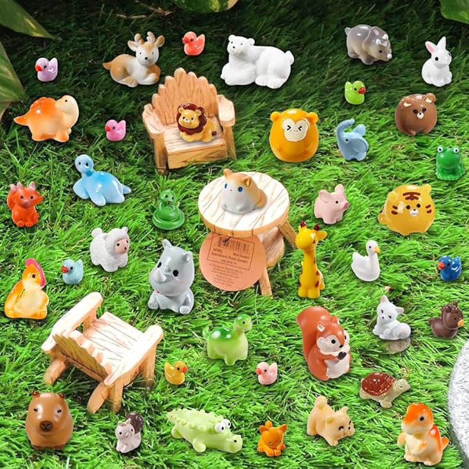 DIYDEC 40pcs Mini Resin Animal 40 Styles Tiny Resin Animals Miniature Little Small Animal Figures Bulk for Micro Fairy Garden Landscape Accessories Dollhouse Hide Crafts Decor Aquarium Toys