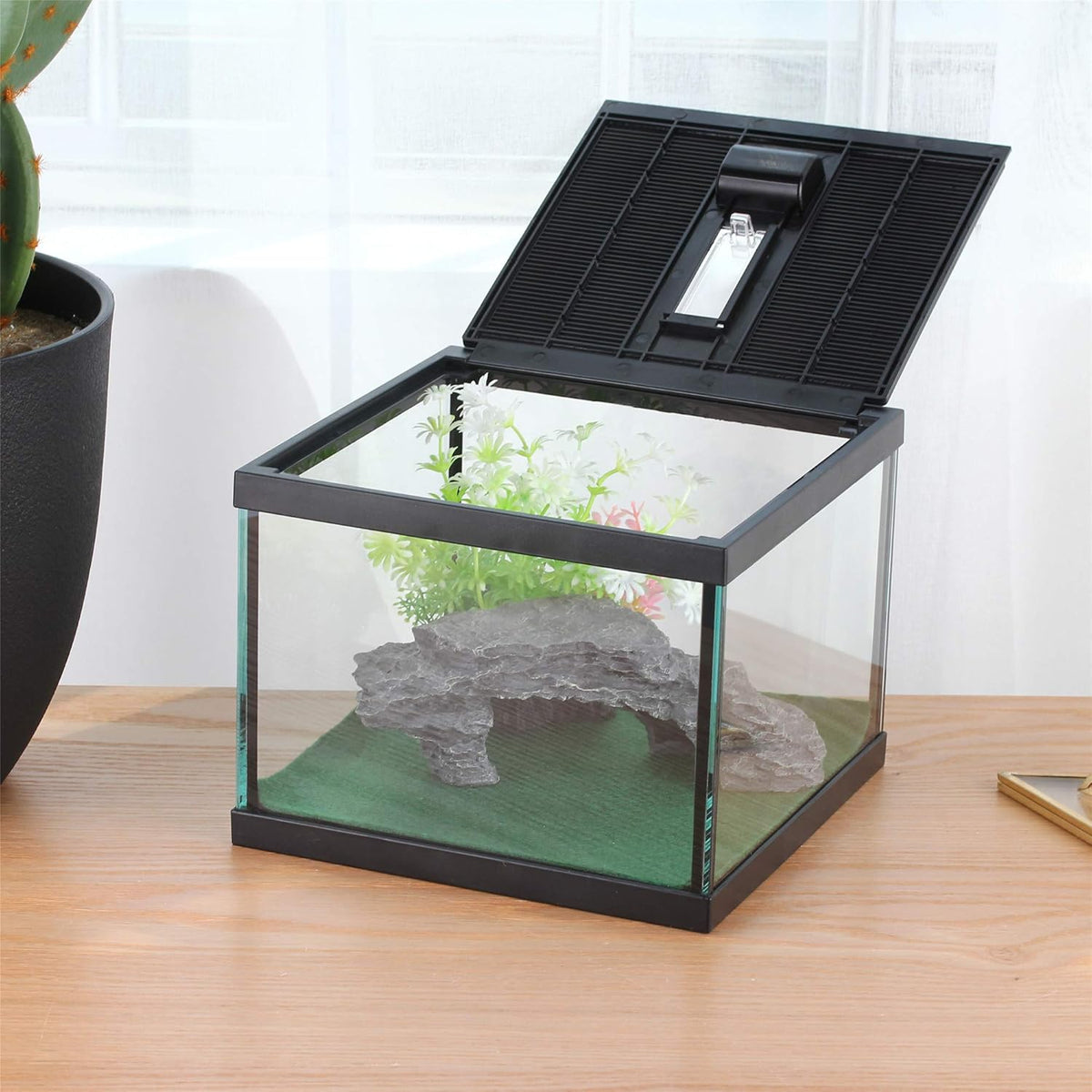 crapelles Glass Lizard Tank, Spider Box Kit, 7.8x7.8x5.9'' Tarantula Feeder Insects Beetle Habitat, Amphibians Terrarium for Small Pet, with Washable Mat, Resin Rock Shape Hideout, Artificial Flower