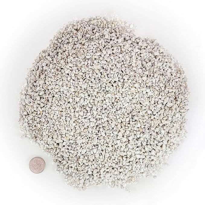 Premium Gardenera Organic Perlite - Medium/Fine Grade Horticultural Soil Amendment for Indoor & Outdoor Container Plants for Drainage Management and Enhanced Growth - 8 Quart Bag