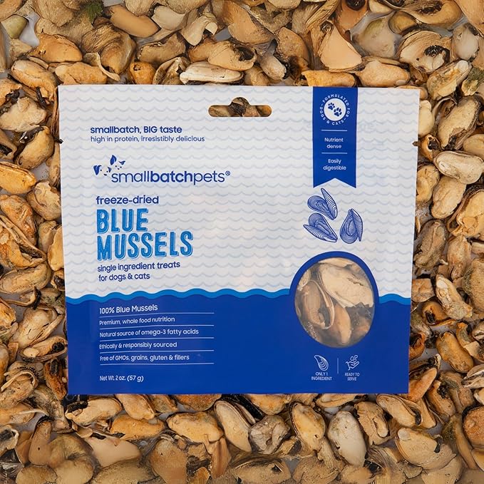 smallbatch Pets Freeze Dried Cat & Dog Treats, 2oz - 100% Blue Mussels, Organic High Protein Treats, Omega 3 Fatty Acids, Gluten Free, Grain Free, Made in The USA, Ethically Sourced, Single Protein