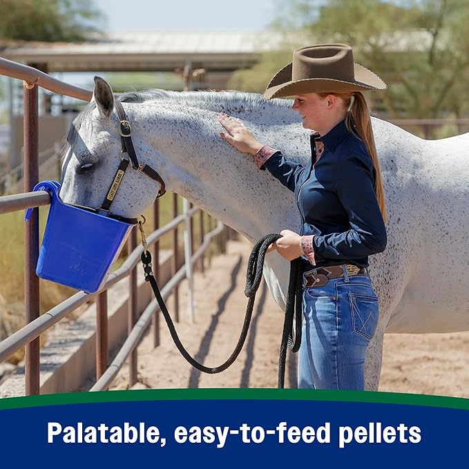 Farnam Horseshoer's Secret Pelleted Hoof Supplement for horses promotes healthy hoof growth, 22 lb., 60 day supply