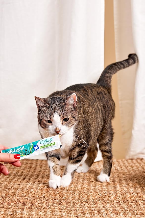 Solid Gold Lickable Cat Treats - Limited Ingredient Tuna SeaMeal™ Squeezable Healthy Cat Treats for Indoor Cats w/Seaweed for Gut & Immune Support - 0.5oz Pack of 30