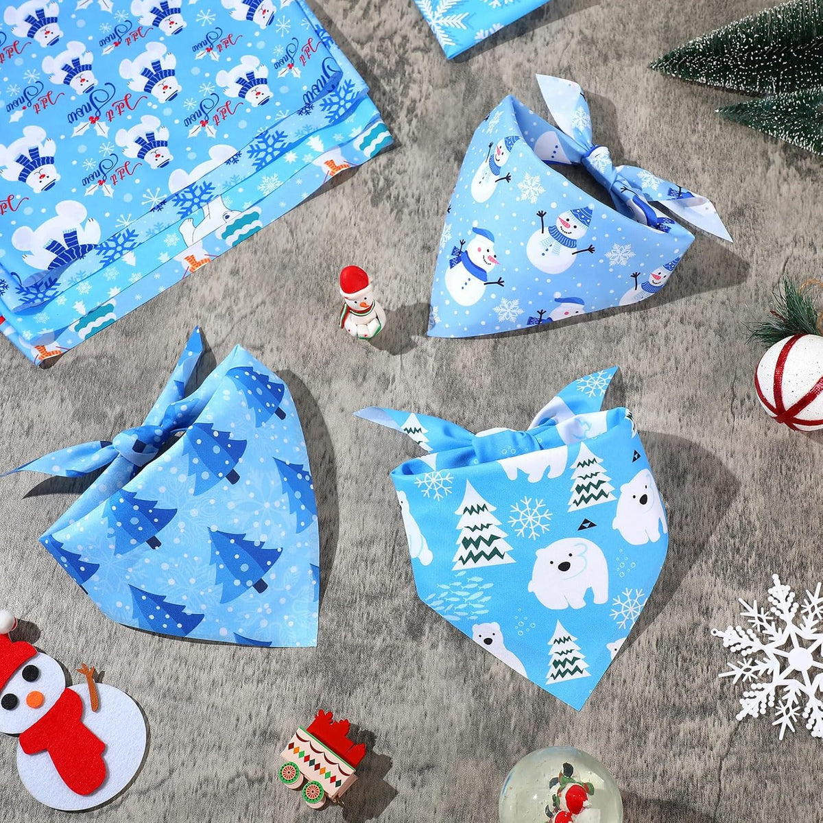 Abbylike 100 Pieces Winter Dog Bandanas Bulk Blue Snowflake Dog Bandanas for Pets Triangle Kerchief Scarf Bibs for Winter Pets Cats Party Costume Accessories