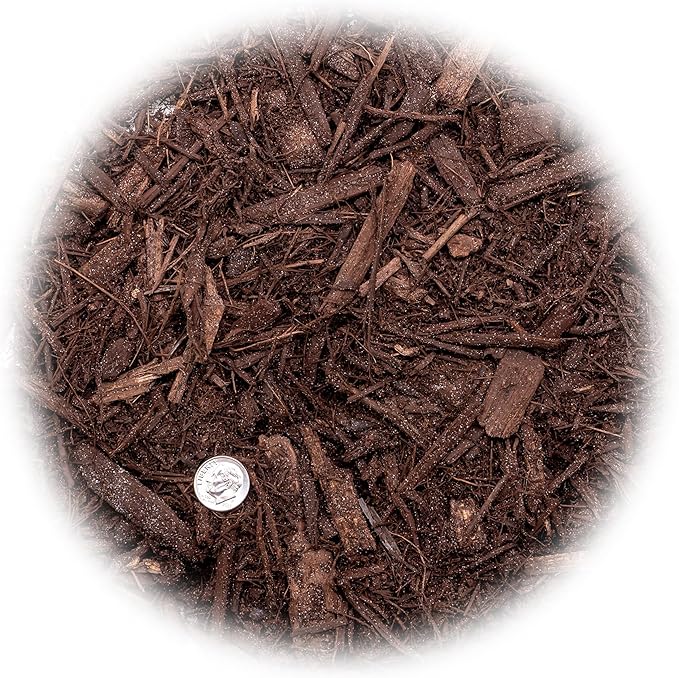 GARDENERA Brown Mulch - Create a Polished and Professional Outdoor Space - 3 QUARTS