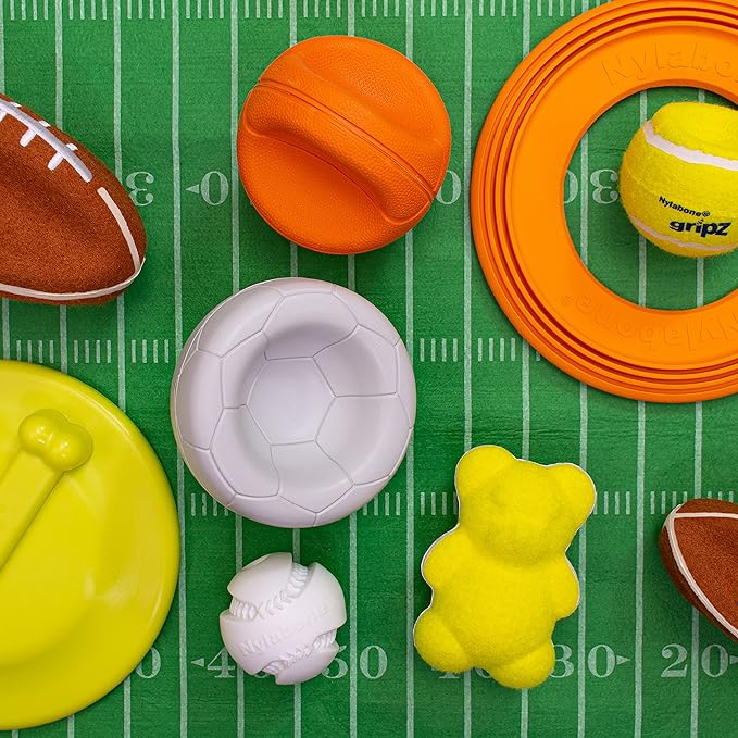 Nylabone Power Play Gripz Felt Basketball Rubber Fetch Toy, Squeaky Ball for Dogs, Medium (1 Count)